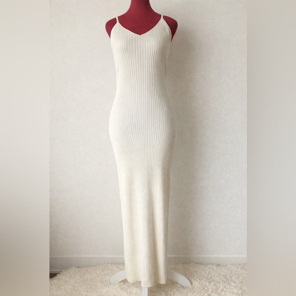 ANTHROPOLOGIE Aimee Slim Ribbed Knit Midi Dress S NWOT - Picture 3 of 5